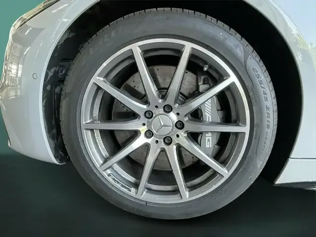 Mercedes-Benz SL 43 AMG