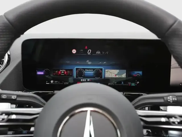 Mercedes-Benz GLA 220