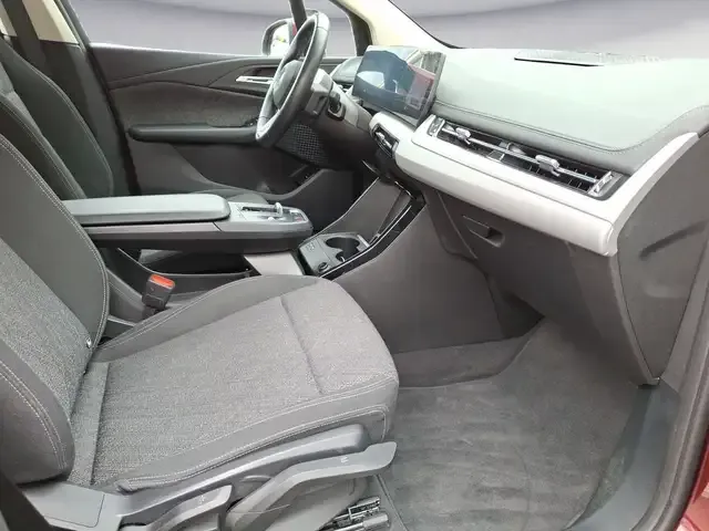BMW 216