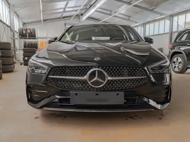 Mercedes-Benz CLA 180