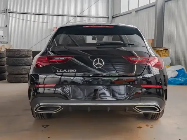 Mercedes-Benz CLA 180