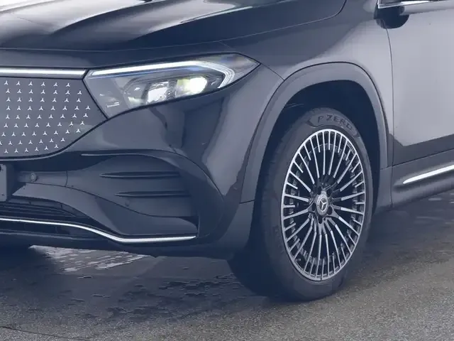 Mercedes-Benz EQB 350