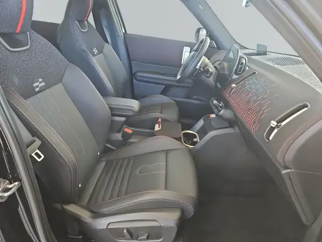 MINI John Cooper Works Countryman