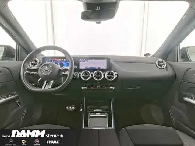 Mercedes-Benz EQA 300