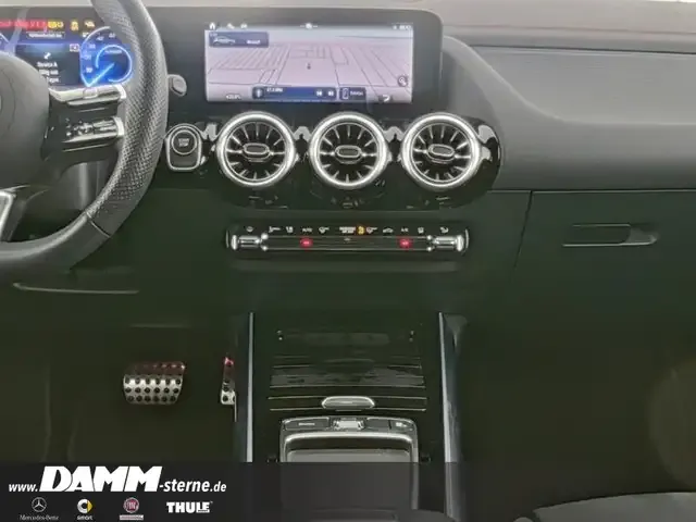 Mercedes-Benz EQA 300