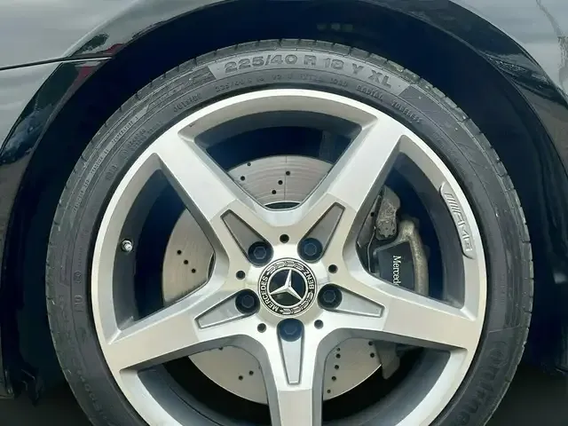 Mercedes-Benz SLC 180