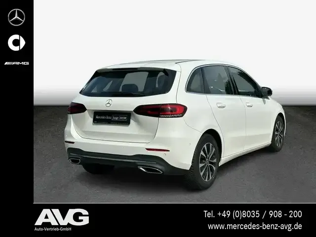 Mercedes-Benz B 200