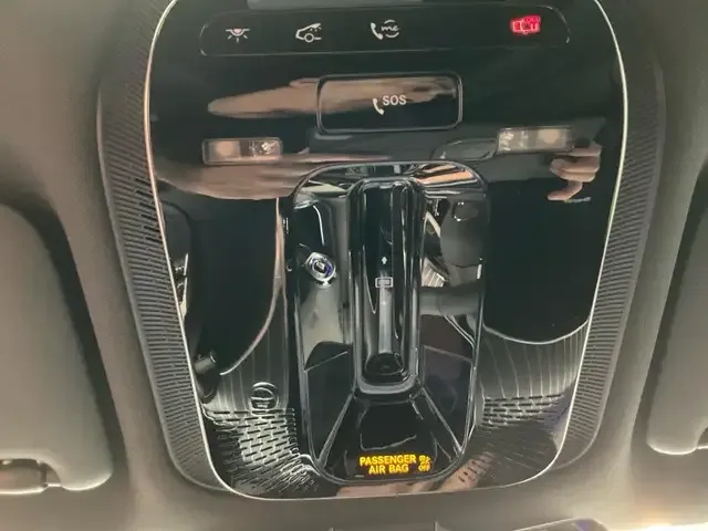 Mercedes-Benz CLE 300