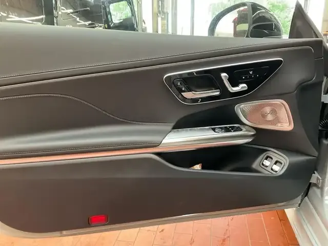 Mercedes-Benz CLE 300