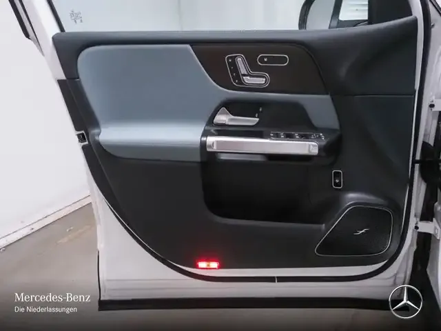 Mercedes-Benz EQB 250