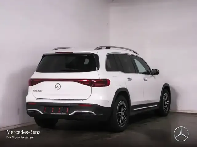 Mercedes-Benz EQB 250
