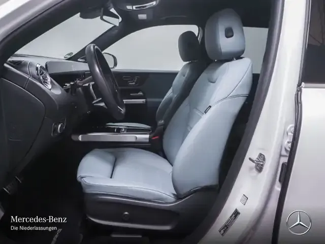 Mercedes-Benz EQB 250