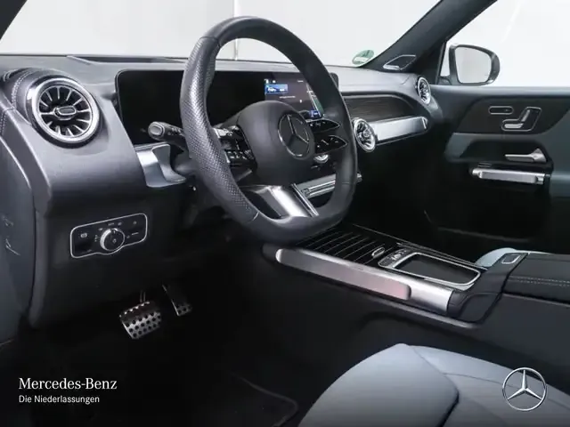 Mercedes-Benz EQB 250