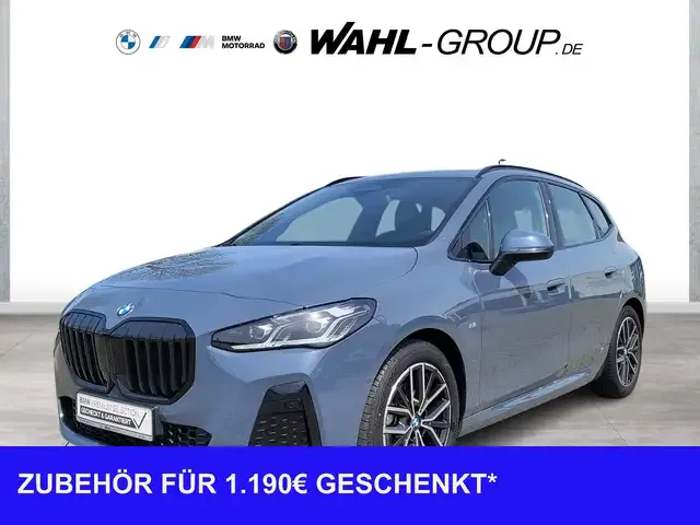 BMW 220