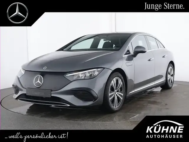 Mercedes-Benz EQE 300