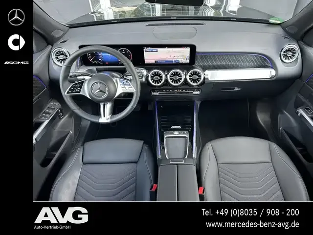 Mercedes-Benz GLB 200