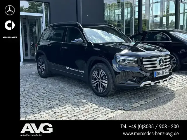Mercedes-Benz GLB 200