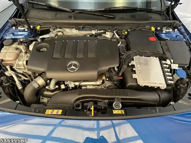 Mercedes-Benz A 220