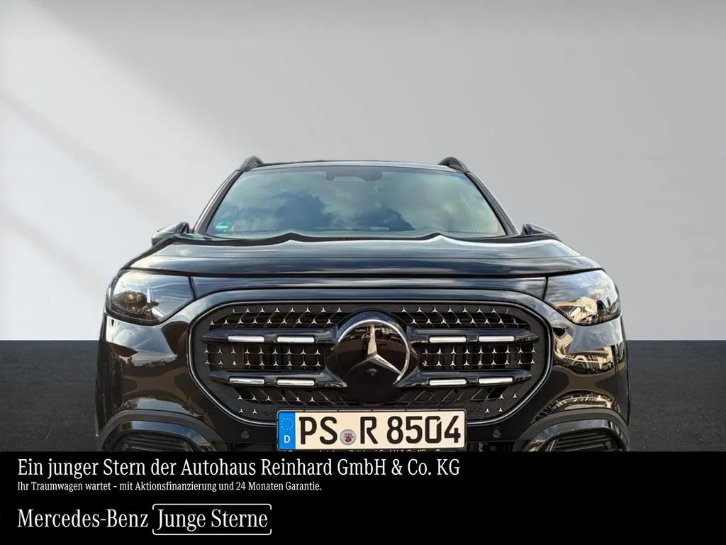 Mercedes-Benz GLB 180
