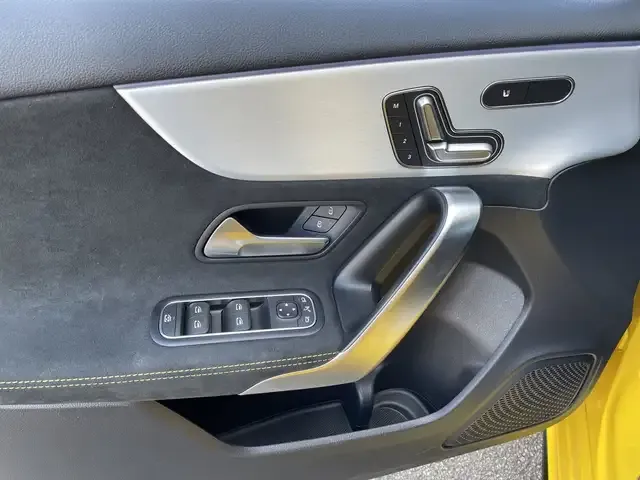 Mercedes-Benz A 45 AMG