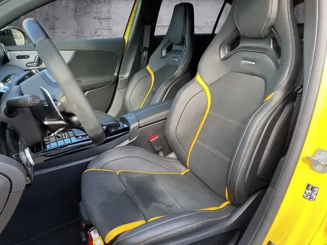Mercedes-Benz A 45 AMG