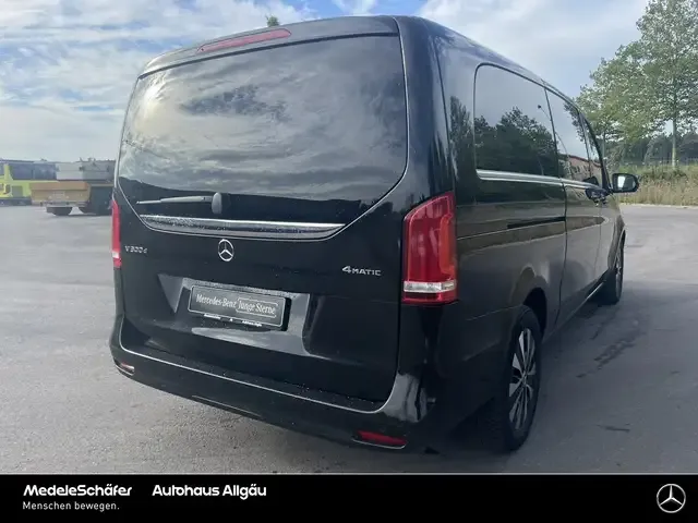 Mercedes-Benz V 300