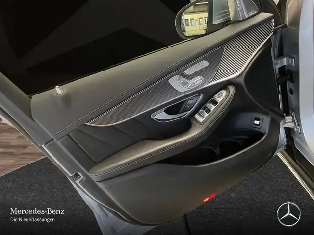 Mercedes-Benz EQC 400
