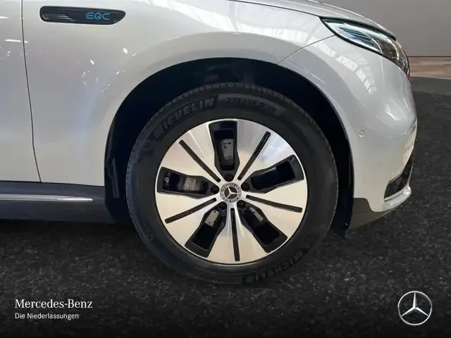Mercedes-Benz EQC 400
