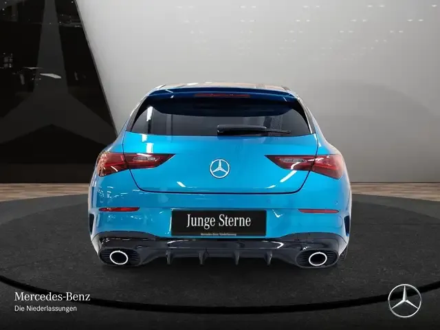 Mercedes-Benz CLA 35 AMG