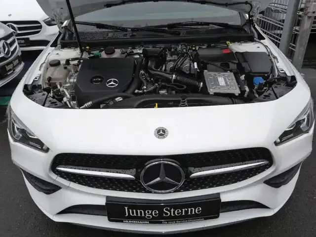 Mercedes-Benz CLA 250