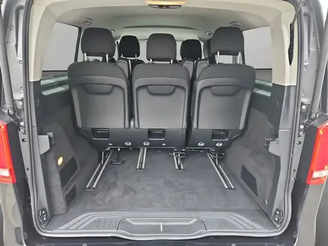 Mercedes-Benz V 250