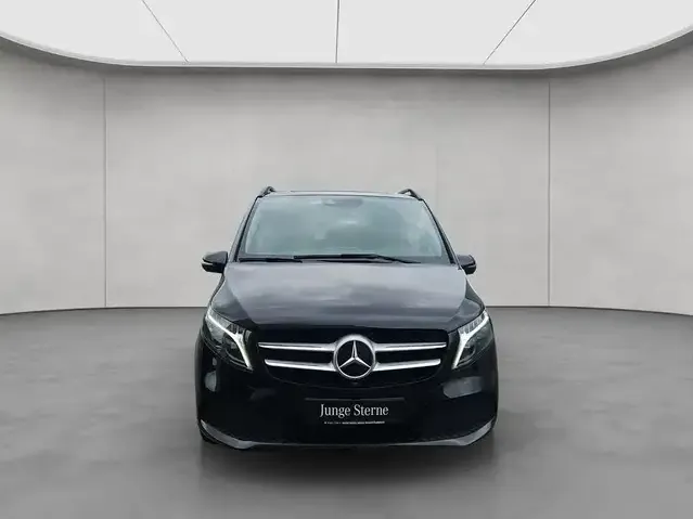 Mercedes-Benz V 250
