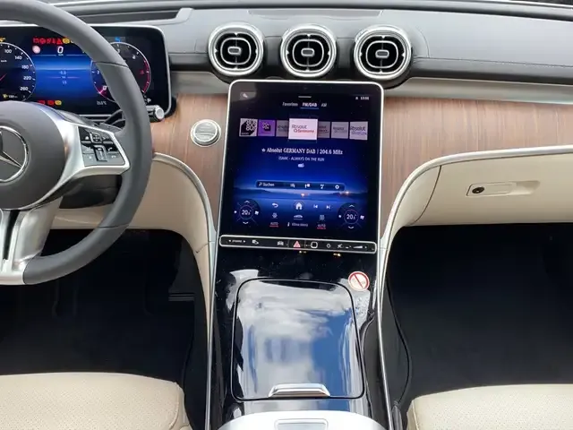 Mercedes-Benz C 220