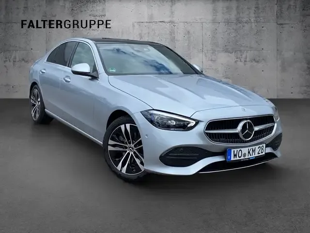 Mercedes-Benz C 220