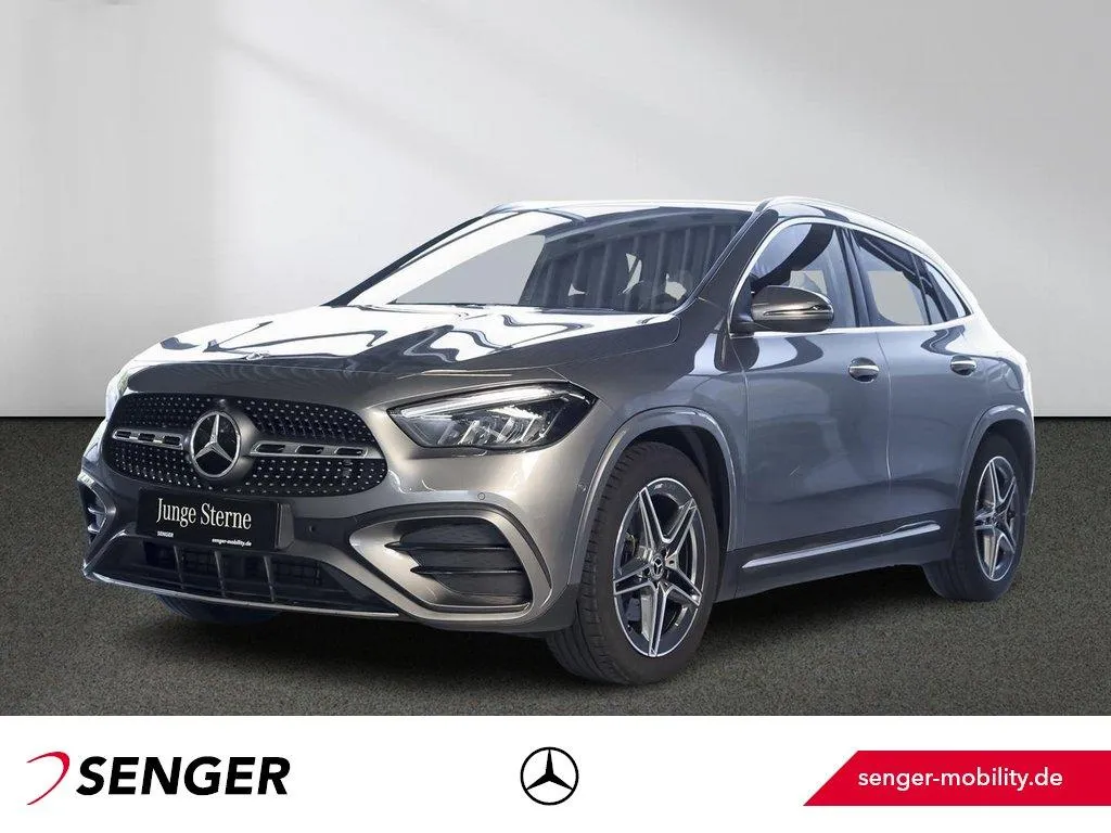 Mercedes-Benz GLA 200