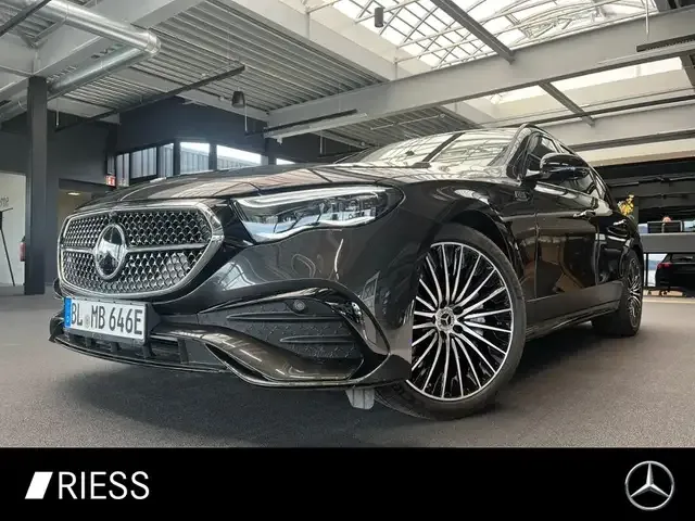 Mercedes-Benz E 300