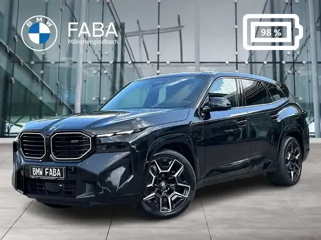 BMW XM