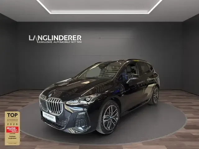 BMW 225