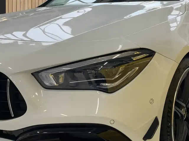Mercedes-Benz CLA 45 AMG