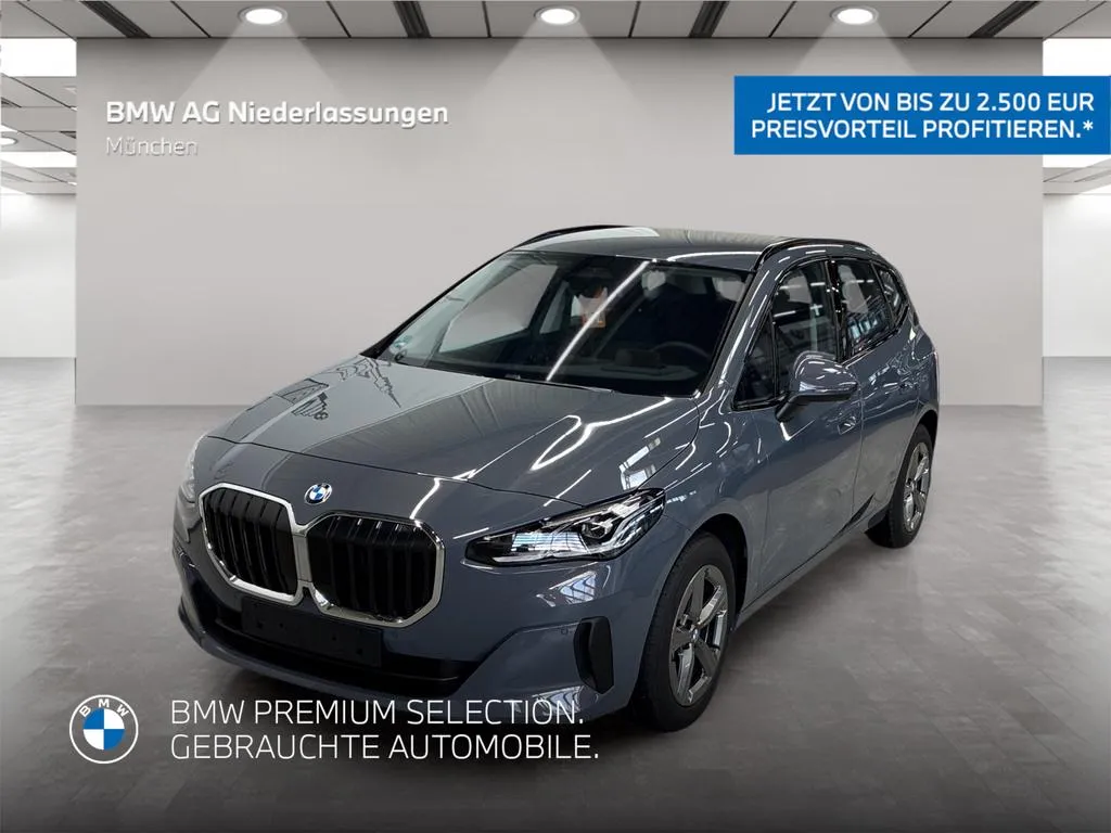 BMW 220