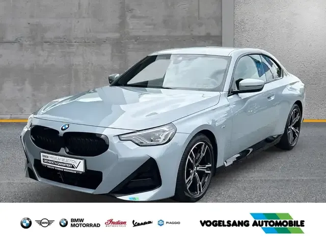 BMW 218