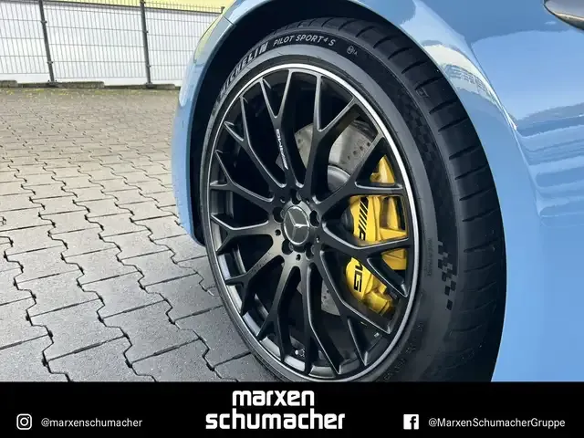 Mercedes-Benz SL 43 AMG