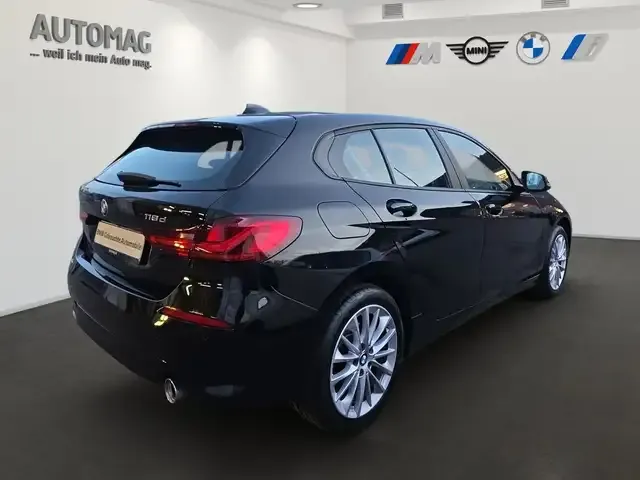 BMW 118