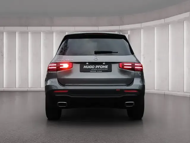 Mercedes-Benz GLB 200