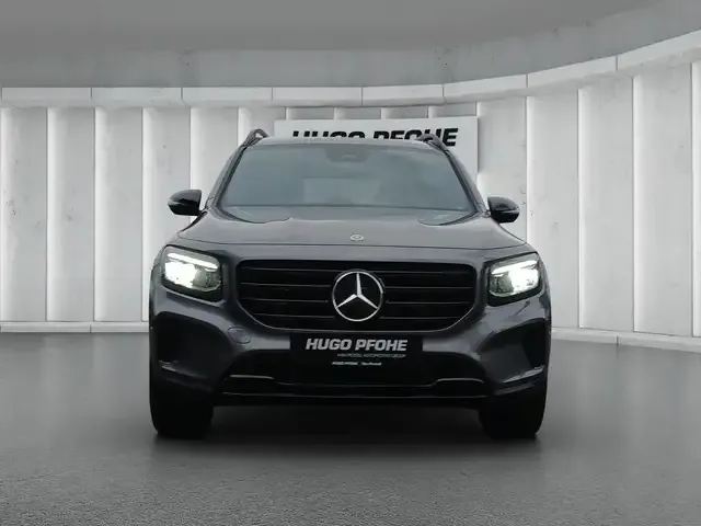 Mercedes-Benz GLB 200