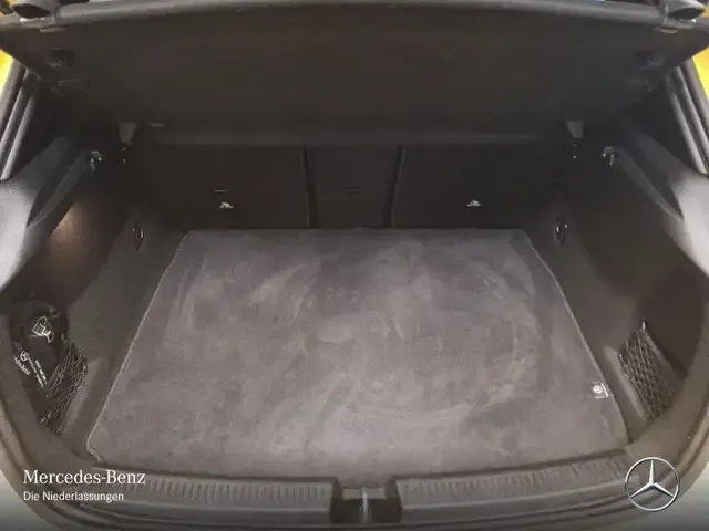 Mercedes-Benz A 35 AMG