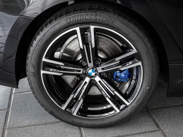 BMW 340