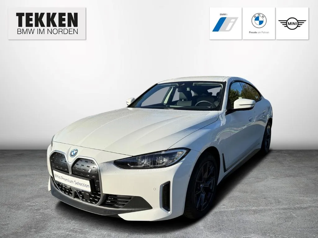 BMW i4