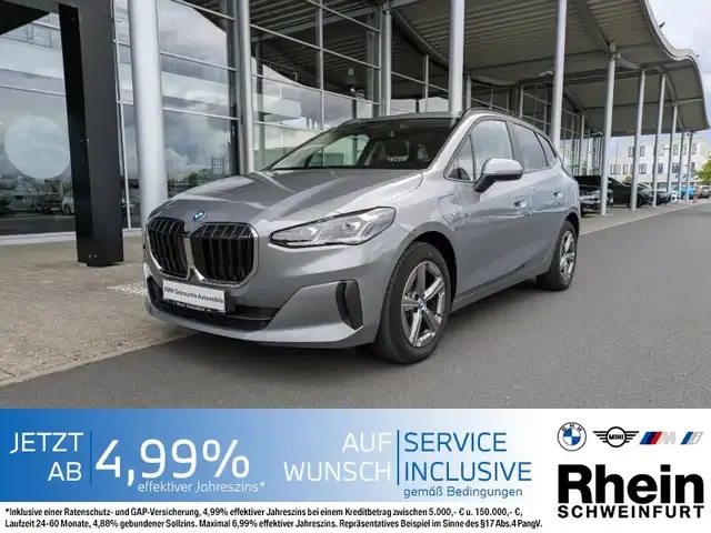 BMW 225