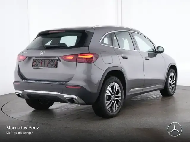 Mercedes-Benz GLA 250